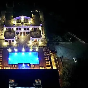 limni-resort.albaniahotels.org/