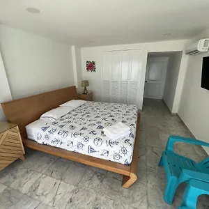 Hermosos Frente Al Mar Apartamento San Andrés