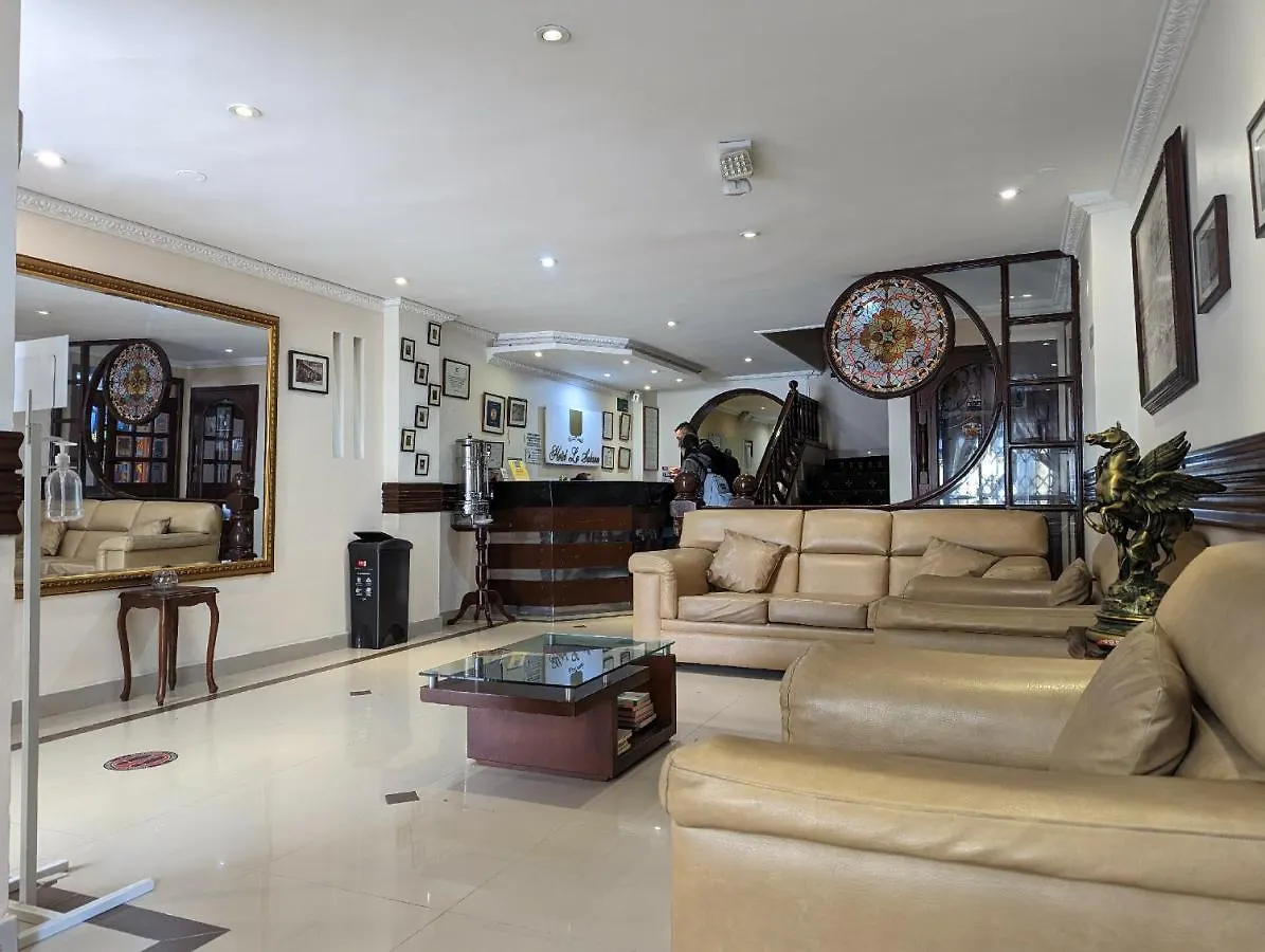 Hotel La Sabana 보고타 3*,